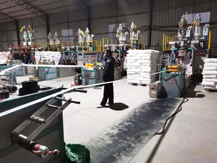 雙層花紋水龍帶生產線（xiàn）