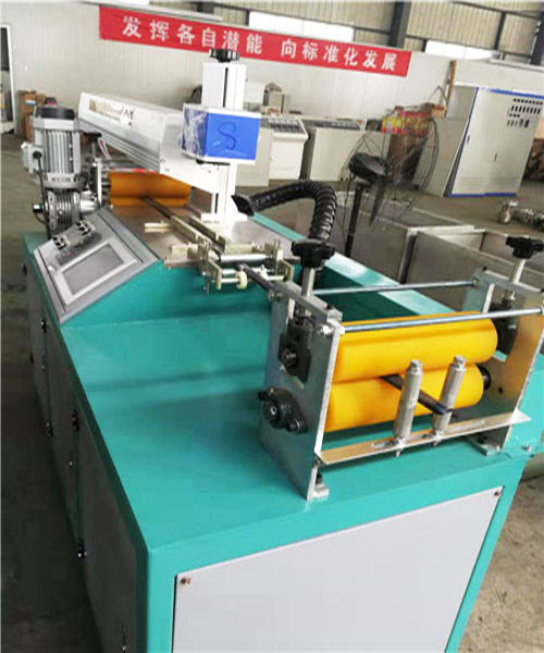 微喷带激光打孔机(jī)