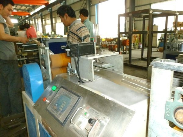 廣東客（kè）戶微噴帶生產（chǎn）線驗收現場